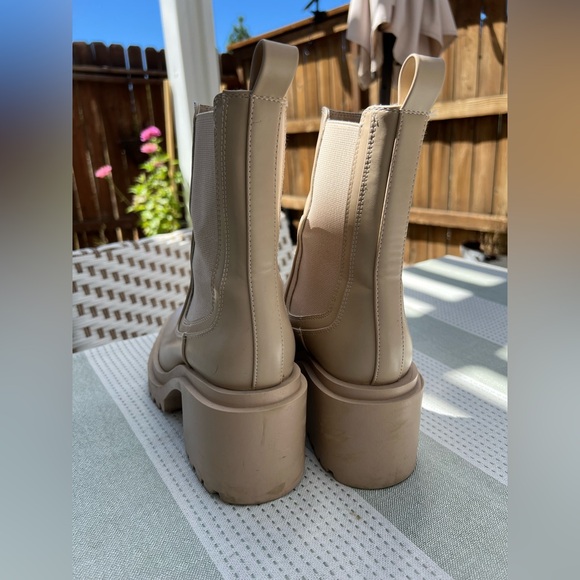 Zara Beige Chunky Heel Ankle Boots - Picture 3 of 4